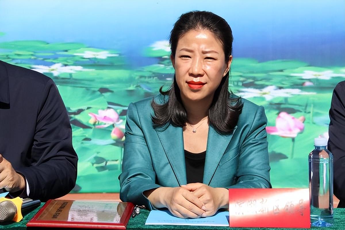 衡水师生大会，致敬领导与教师，共话未来